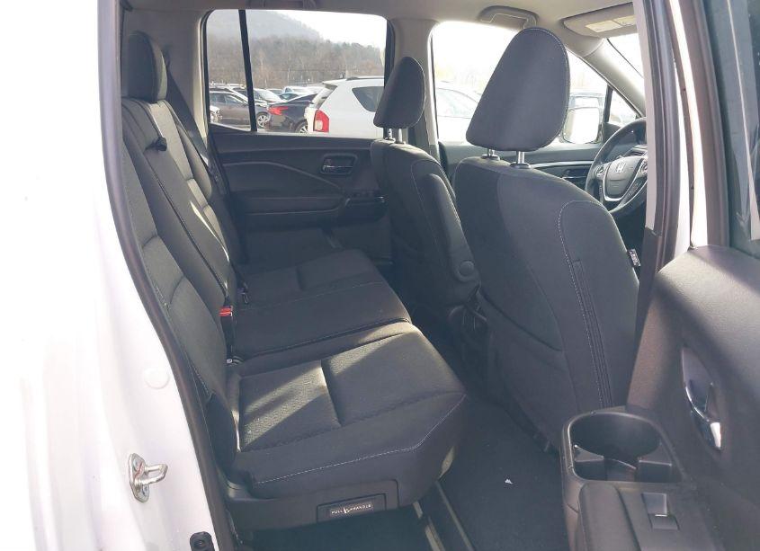 Photo 8 of 2019 Honda Ridgeline SPORT (VIN 5FPYK3F12KB006666)