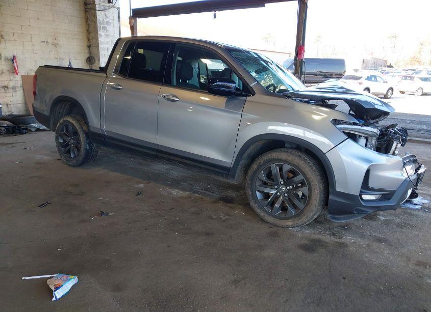 2021 Honda Ridgeline AWD SPORT (VIN 5FPYK3F12MB004872) main photo