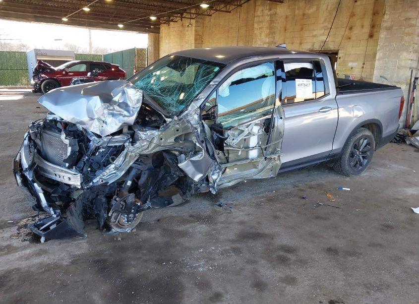 Photo 2 of 2021 Honda Ridgeline AWD SPORT (VIN 5FPYK3F12MB004872)