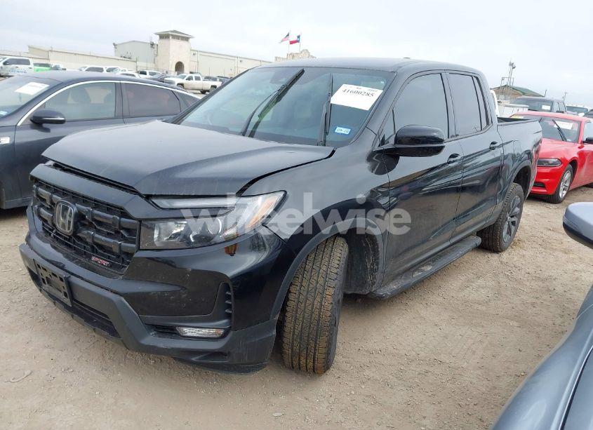 Photo 2 of 2024 Honda Ridgeline SPORT (VIN 5FPYK3F12RB027091)
