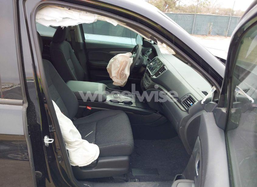 Photo 5 of 2024 Honda Ridgeline SPORT (VIN 5FPYK3F12RB027091)