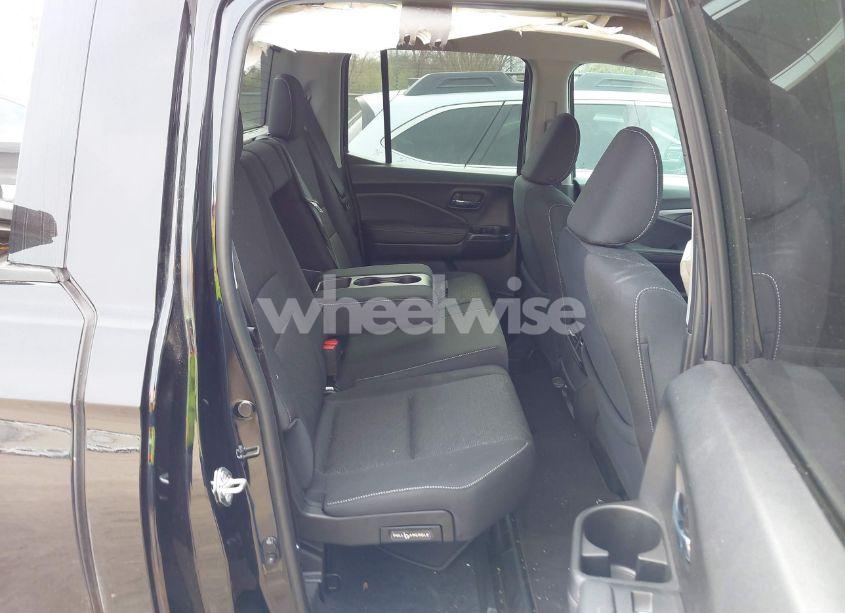 Photo 8 of 2024 Honda Ridgeline SPORT (VIN 5FPYK3F12RB027091)