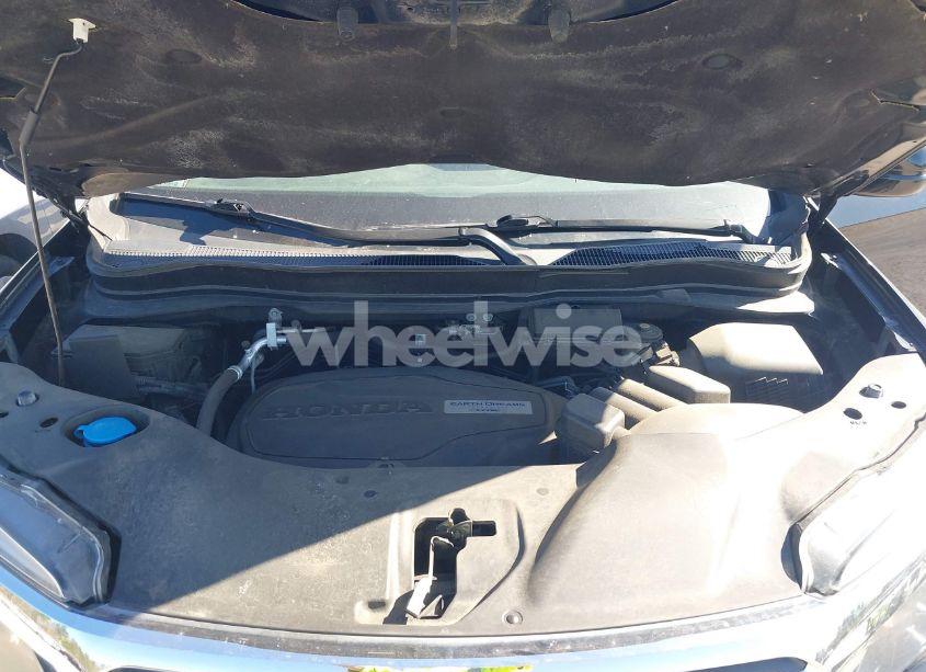 Photo 10 of 2018 Honda Ridgeline SPORT (VIN 5FPYK3F13JB004309)