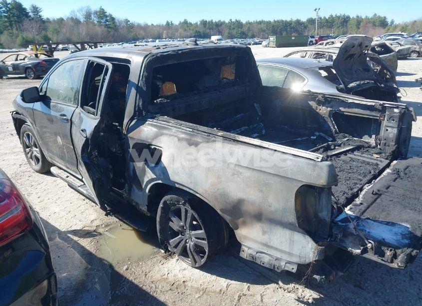 Photo 14 of 2018 Honda Ridgeline SPORT (VIN 5FPYK3F13JB004309)