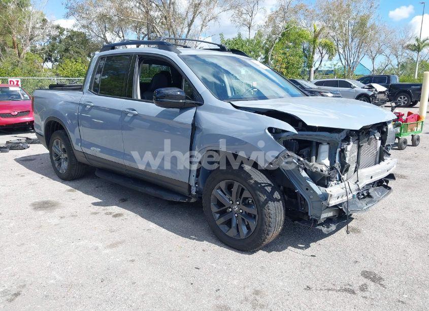 2023 Honda Ridgeline SPORT (VIN 5FPYK3F13PB067936) main photo