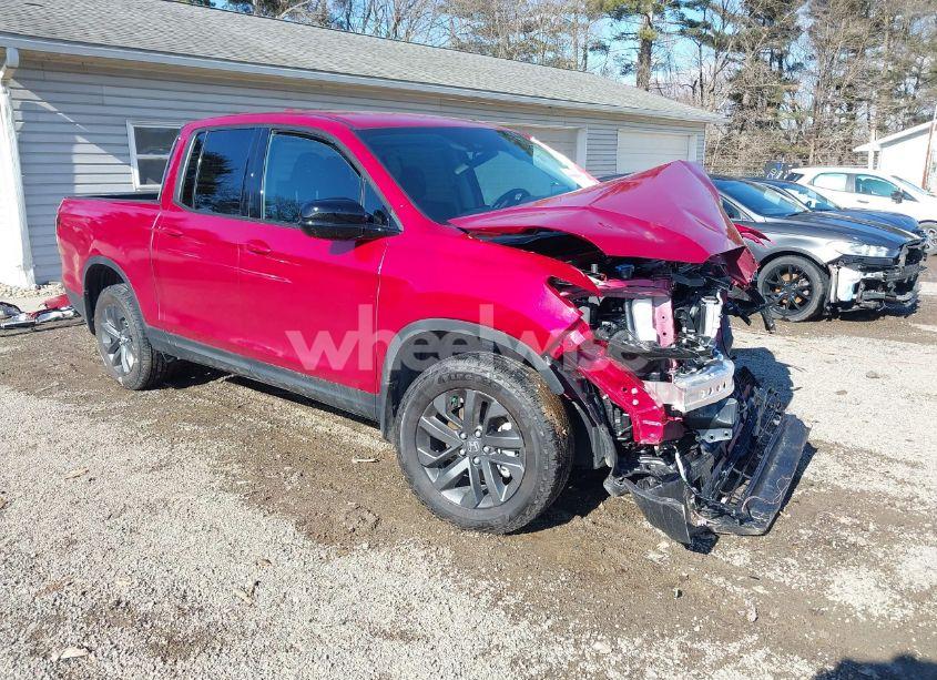 2025 Honda Ridgeline SPORT (VIN 5FPYK3F13SB007230) main photo