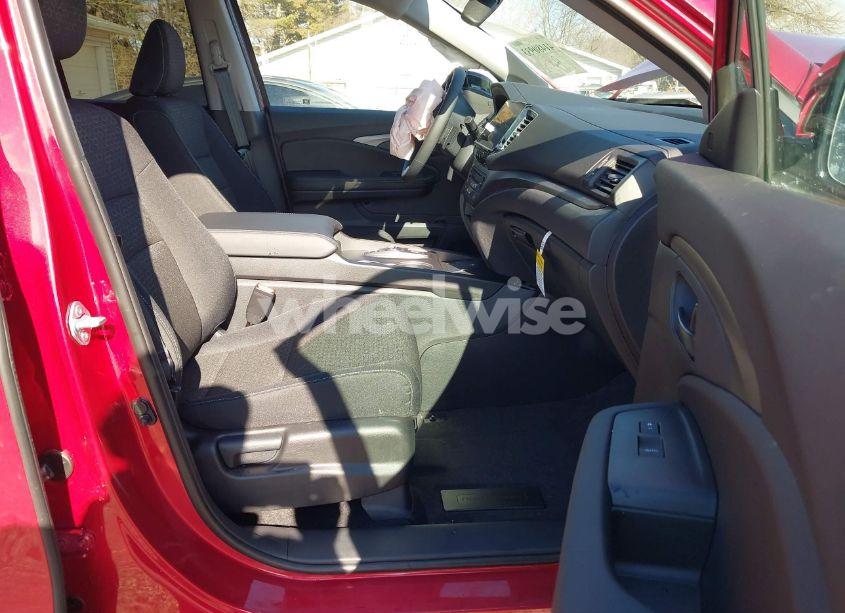 Photo 5 of 2025 Honda Ridgeline SPORT (VIN 5FPYK3F13SB007230)