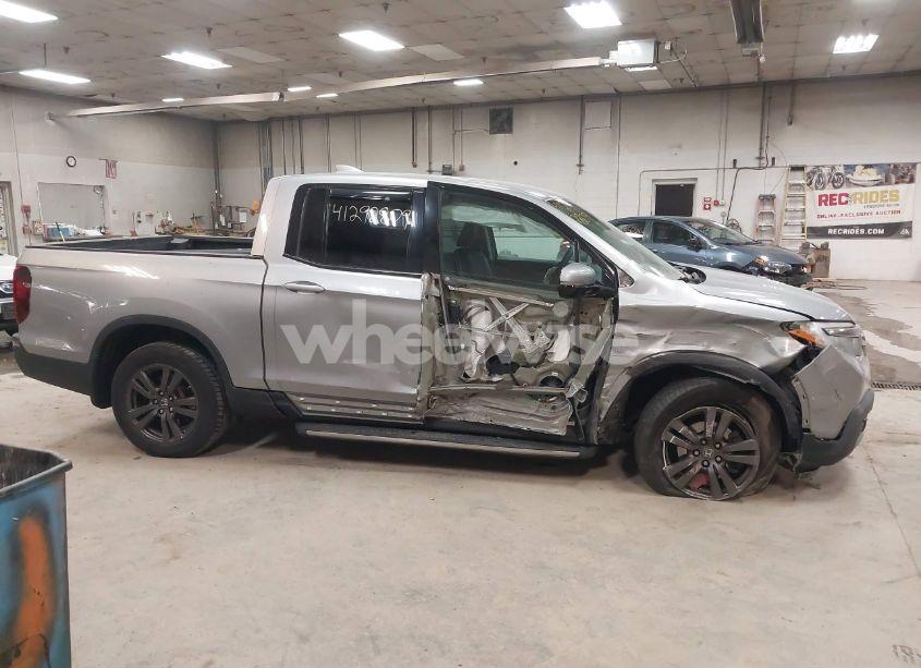 Photo 12 of 2019 Honda Ridgeline SPORT (VIN 5FPYK3F14KB002005)
