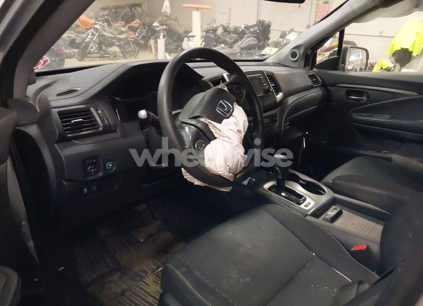 Photo 5 of 2019 Honda Ridgeline SPORT (VIN 5FPYK3F14KB002005)