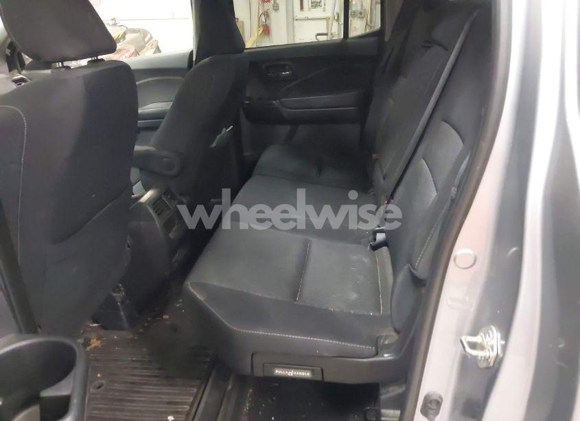 Photo 8 of 2019 Honda Ridgeline SPORT (VIN 5FPYK3F14KB002005)