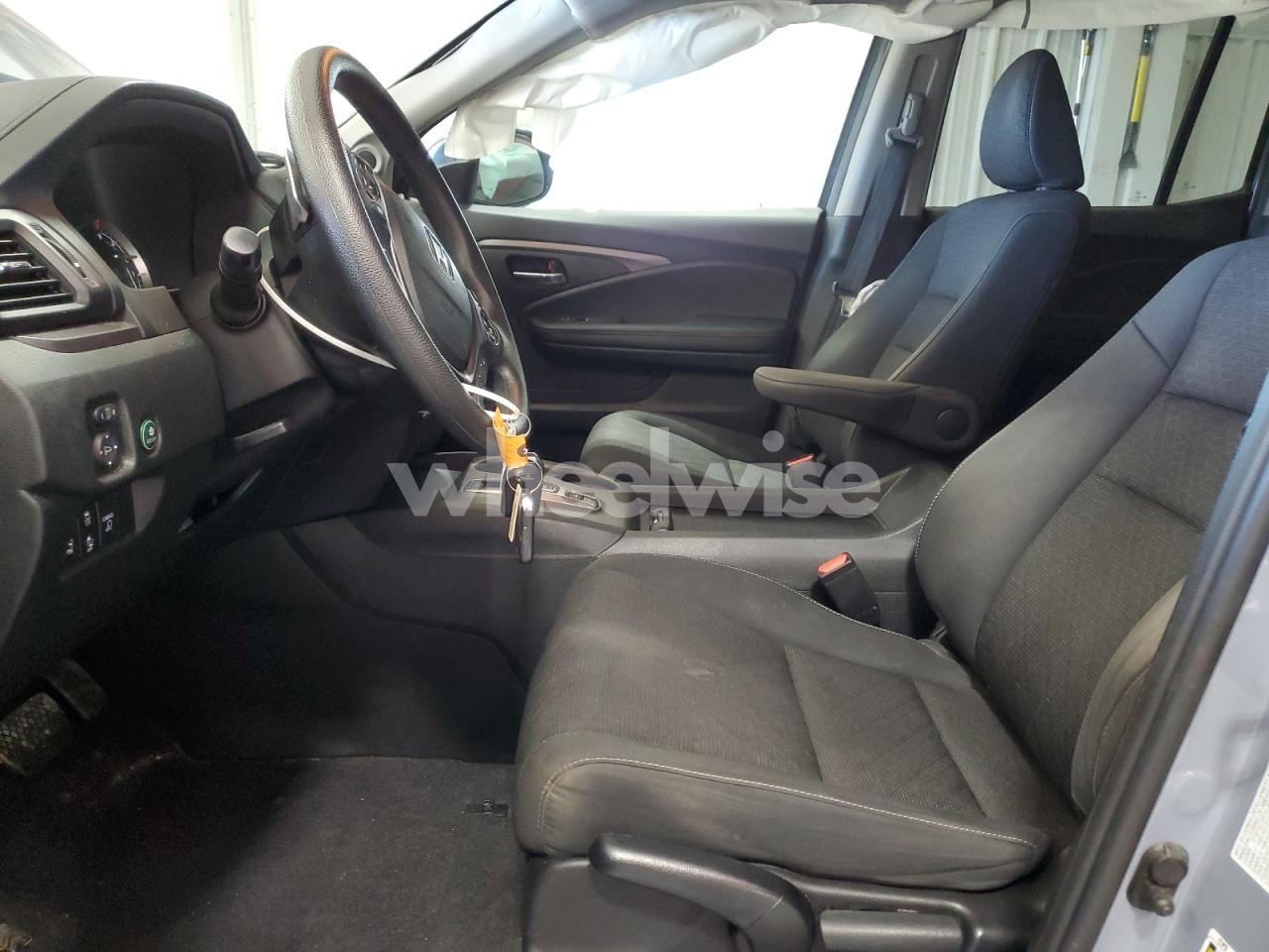 Photo 7 of 2023 HONDA RIDGELINE SPORT (VIN 5FPYK3F15PB046988)