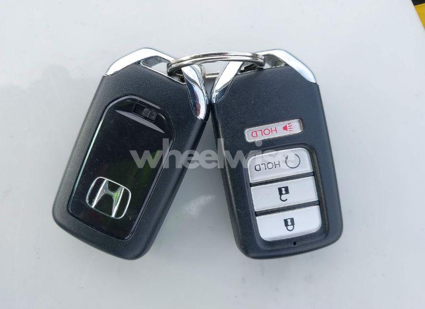 Photo 11 of 2020 Honda Ridgeline AWD SPORT (VIN 5FPYK3F16LB027473)