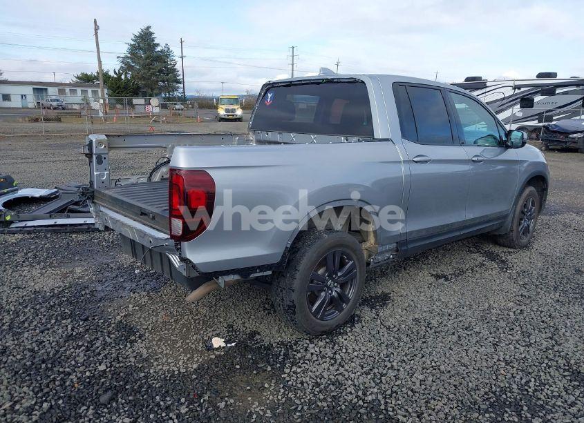 Photo 4 of 2020 Honda Ridgeline AWD SPORT (VIN 5FPYK3F16LB027473)