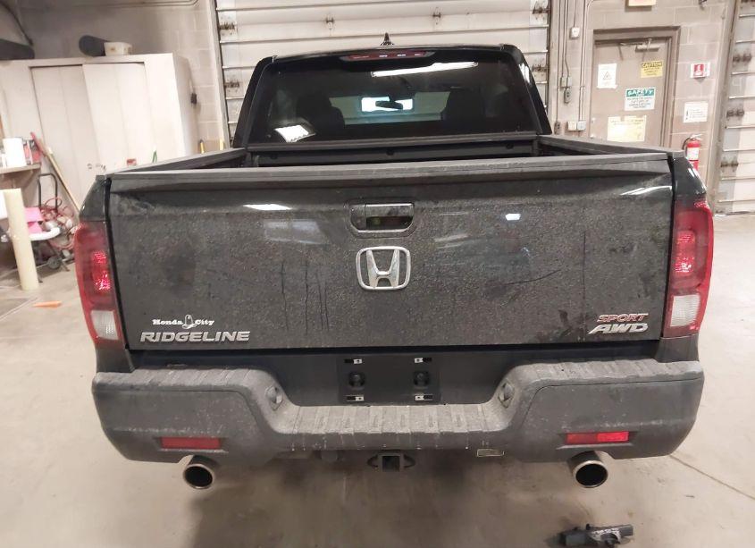 Photo 17 of 2021 Honda Ridgeline AWD SPORT (VIN 5FPYK3F16MB015440)