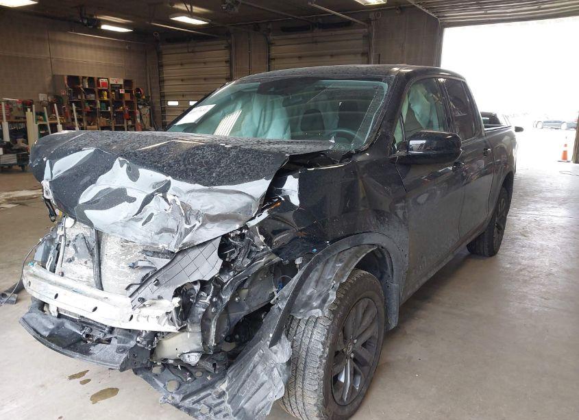 Photo 2 of 2021 Honda Ridgeline AWD SPORT (VIN 5FPYK3F16MB015440)