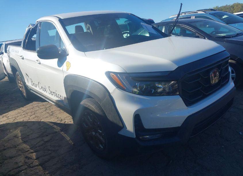 2022 Honda Ridgeline SPORT (VIN 5FPYK3F16NB001555) main photo