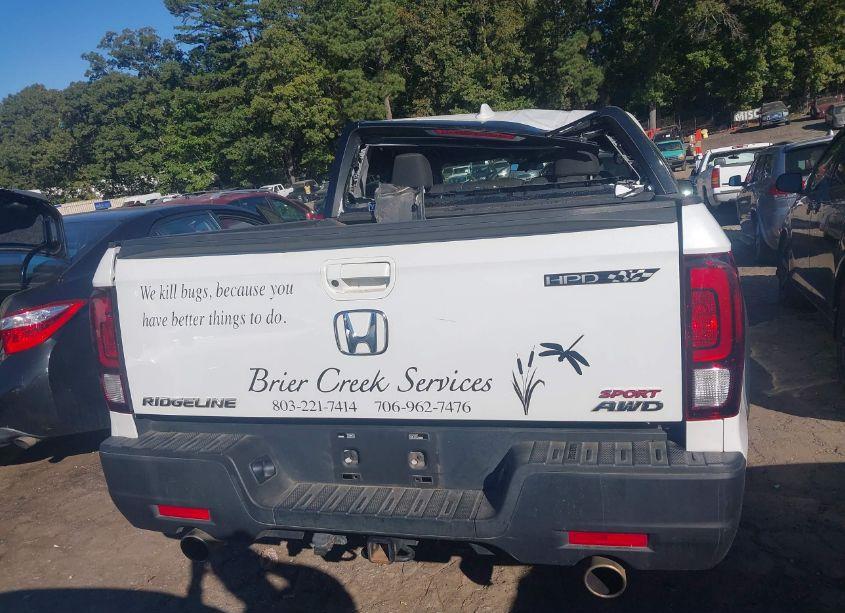 Photo 16 of 2022 Honda Ridgeline SPORT (VIN 5FPYK3F16NB001555)