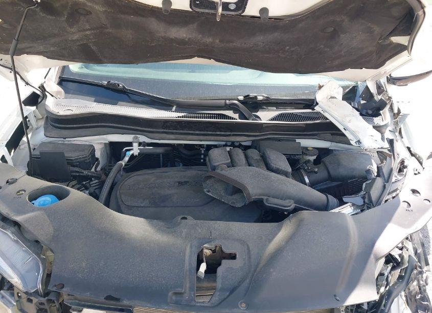 Photo 10 of 2018 Honda Ridgeline SPORT (VIN 5FPYK3F17JB003888)