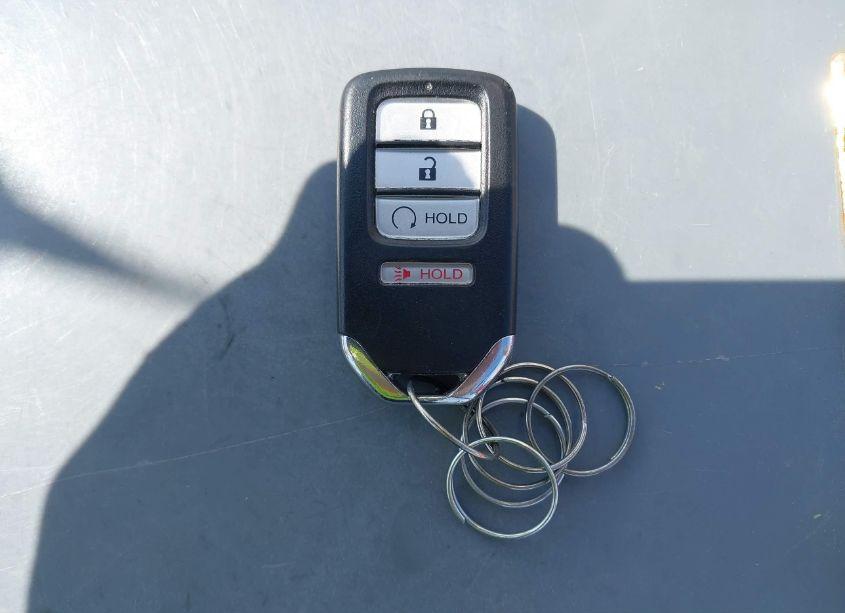 Photo 11 of 2018 Honda Ridgeline SPORT (VIN 5FPYK3F17JB003888)