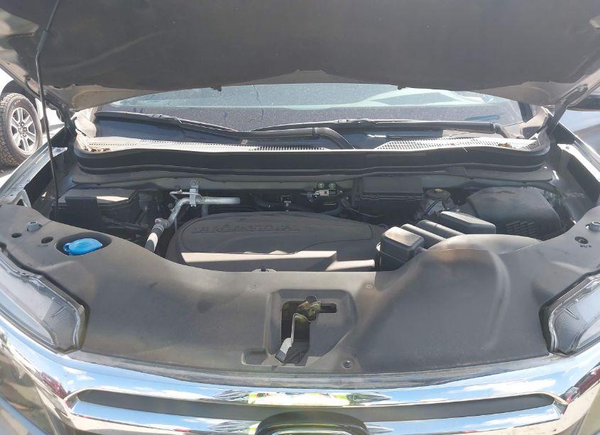 Photo 10 of 2020 Honda Ridgeline AWD SPORT (VIN 5FPYK3F17LB021889)