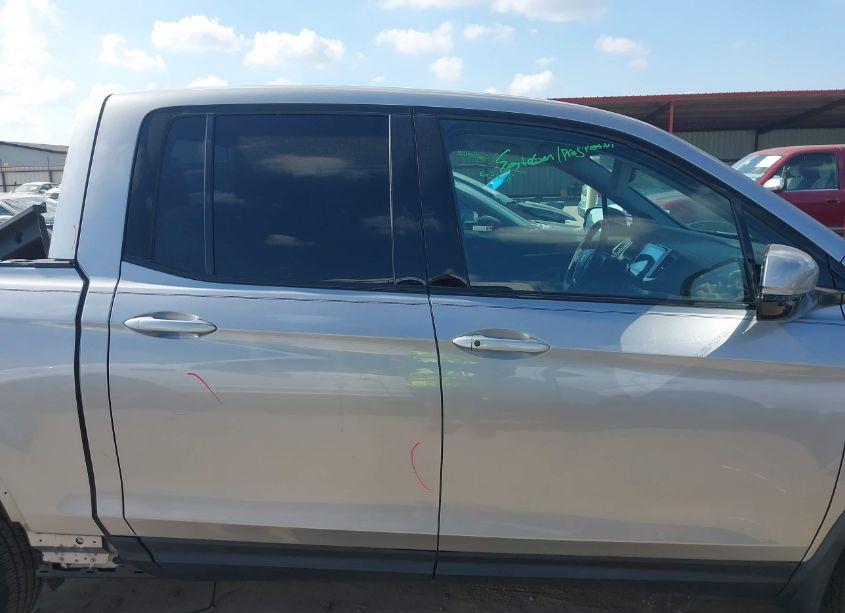 Photo 14 of 2020 Honda Ridgeline AWD SPORT (VIN 5FPYK3F17LB021889)