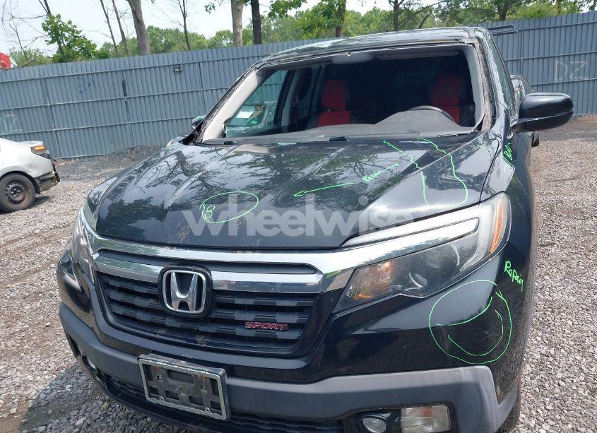 Photo 6 of 2019 Honda Ridgeline SPORT (VIN 5FPYK3F19KB016885)