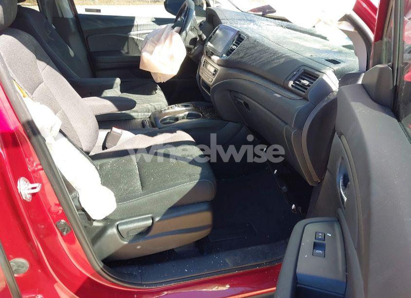 Photo 5 of 2023 Honda Ridgeline SPORT (VIN 5FPYK3F19PB049988)