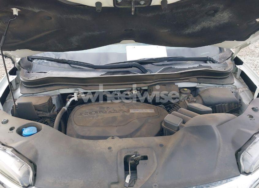 Photo 10 of 2018 Honda Ridgeline SPORT (VIN 5FPYK3F1XJB001956)