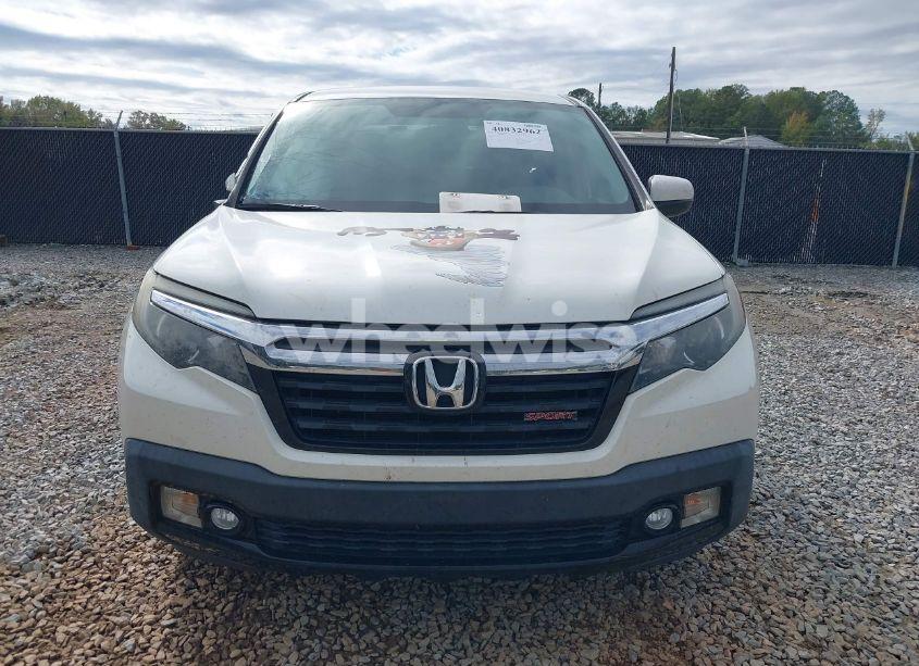 Photo 12 of 2018 Honda Ridgeline SPORT (VIN 5FPYK3F1XJB001956)