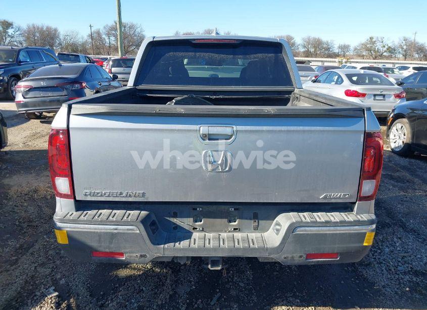 Photo 17 of 2020 Honda Ridgeline AWD SPORT (VIN 5FPYK3F1XLB028089)