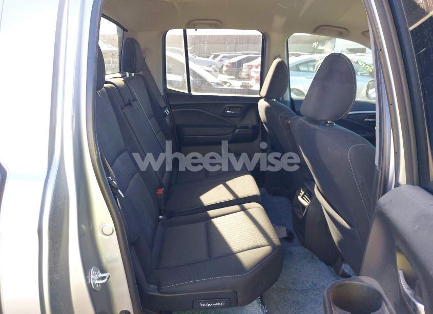 Photo 8 of 2020 Honda Ridgeline AWD SPORT (VIN 5FPYK3F1XLB028089)