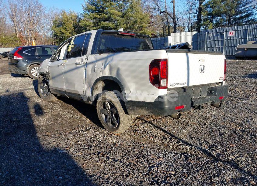 Photo 3 of 2021 Honda Ridgeline AWD SPORT (VIN 5FPYK3F1XMB011441)