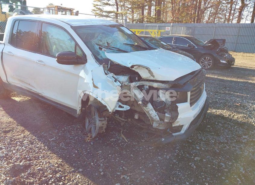 Photo 6 of 2021 Honda Ridgeline AWD SPORT (VIN 5FPYK3F1XMB011441)