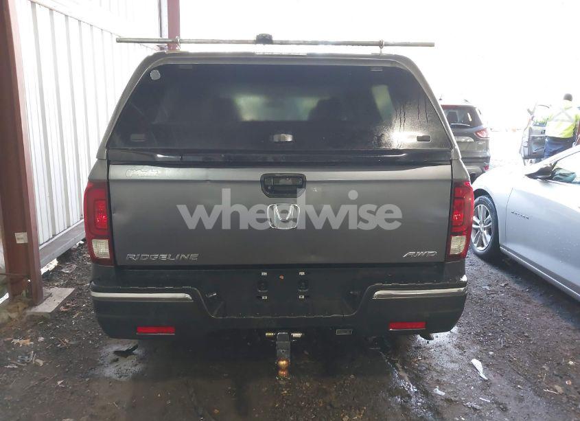 Photo 16 of 2017 Honda Ridgeline RT (VIN 5FPYK3F21HB012556)