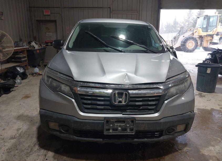 Photo 12 of 2017 Honda Ridgeline RT (VIN 5FPYK3F23HB013191)