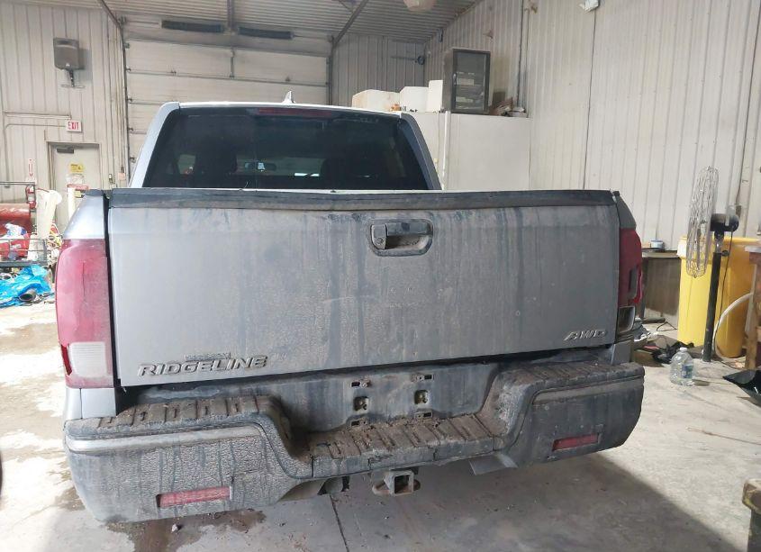 Photo 16 of 2017 Honda Ridgeline RT (VIN 5FPYK3F23HB013191)