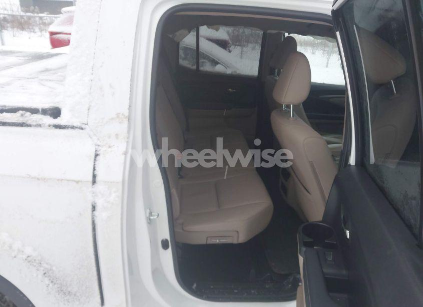 Photo 8 of 2021 Honda Ridgeline AWD RTL (VIN 5FPYK3F50MB026811)