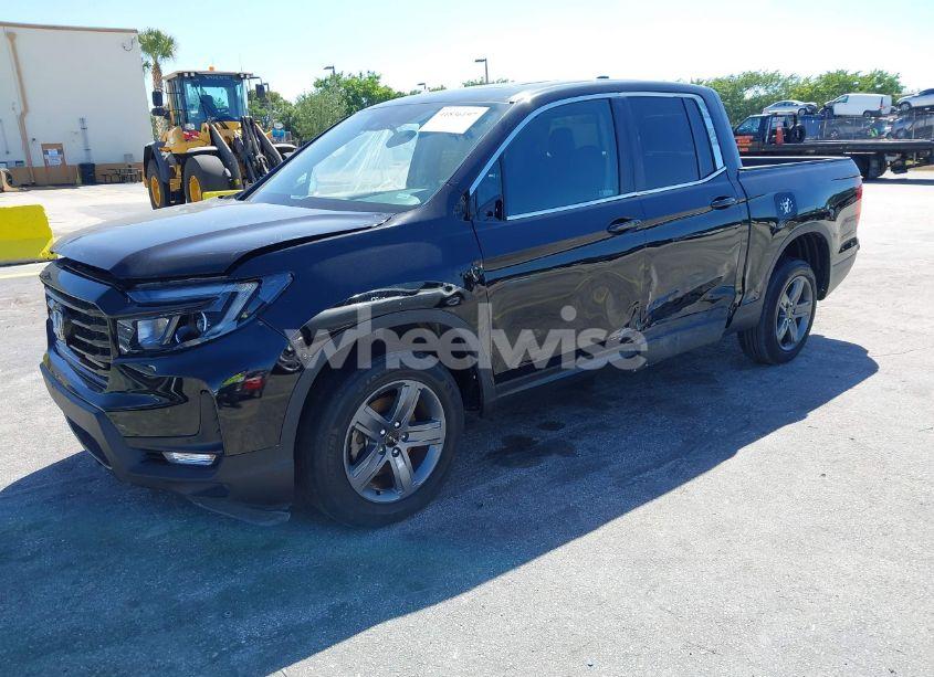 Photo 2 of 2022 Honda Ridgeline RTL (VIN 5FPYK3F50NB016717)