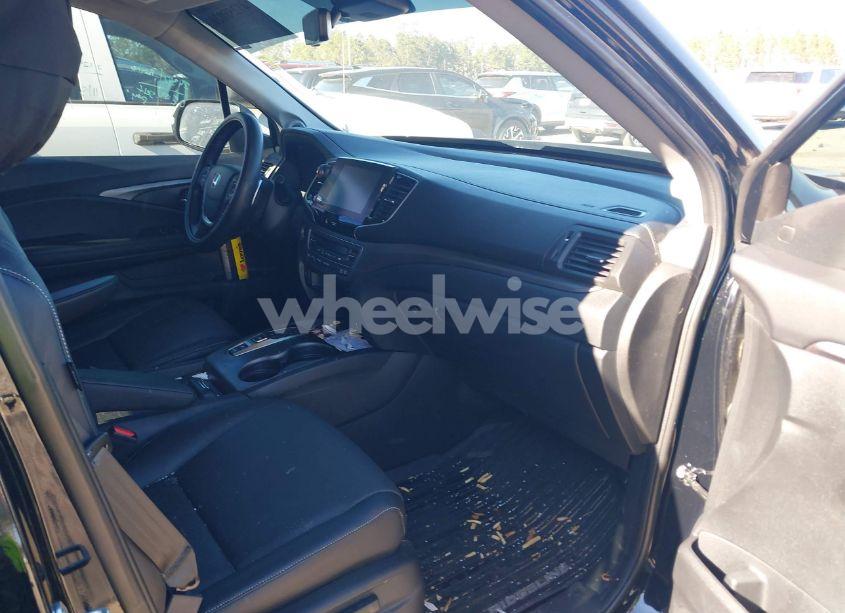 Photo 5 of 2023 Honda Ridgeline RTL (VIN 5FPYK3F51PB020178)