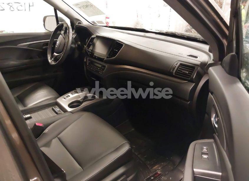 Photo 5 of 2023 Honda Ridgeline RTL (VIN 5FPYK3F51PB022254)