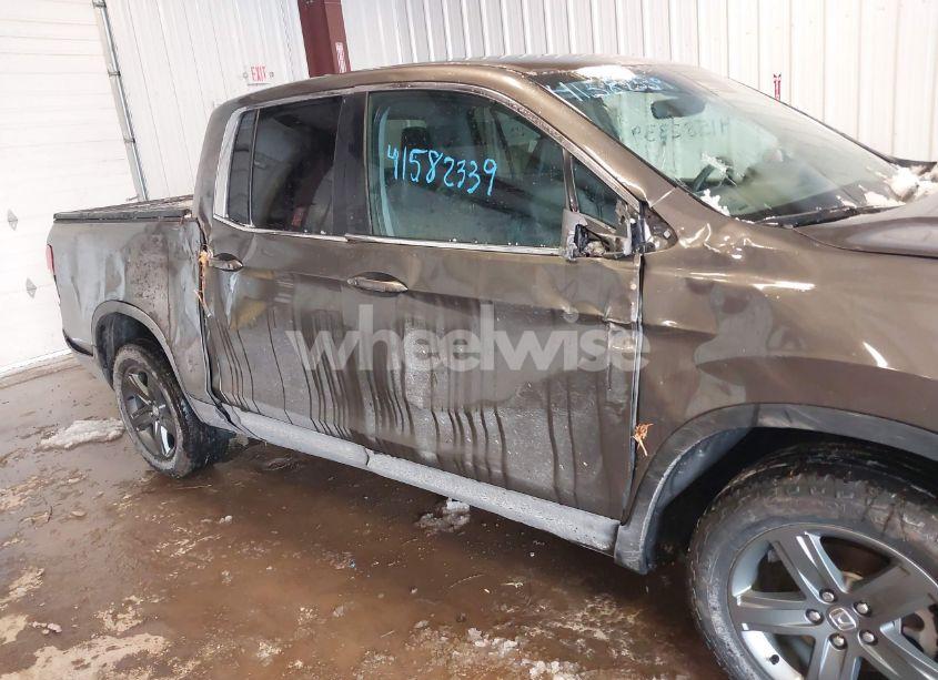 Photo 6 of 2023 Honda Ridgeline RTL (VIN 5FPYK3F51PB022254)