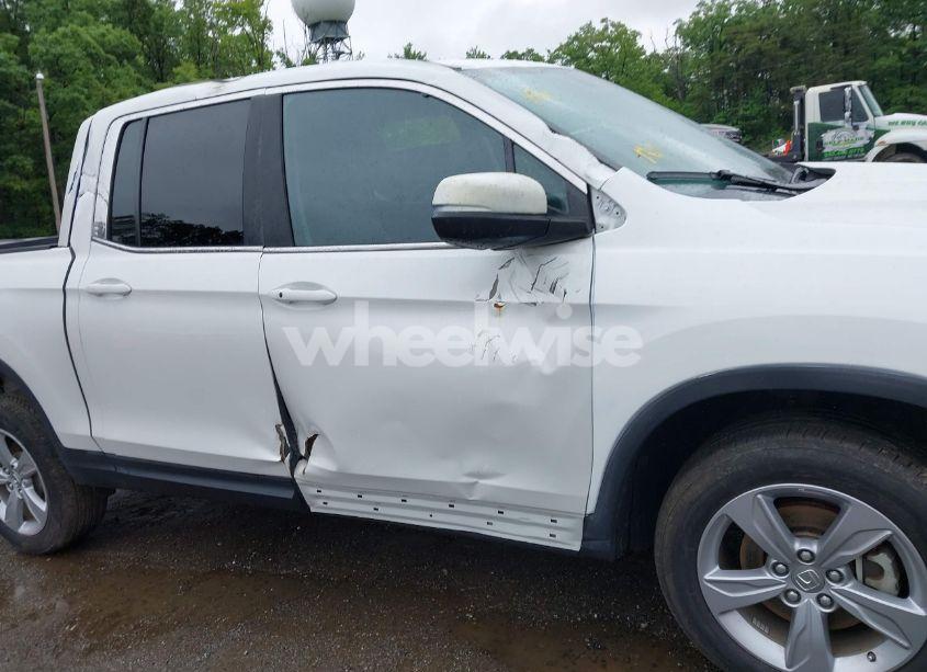 Photo 13 of 2020 Honda Ridgeline AWD RTL (VIN 5FPYK3F52LB030440)