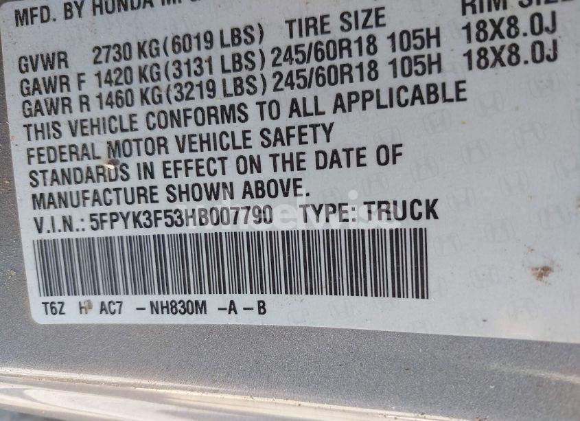 Photo 9 of 2017 Honda Ridgeline RTL (VIN 5FPYK3F53HB007790)