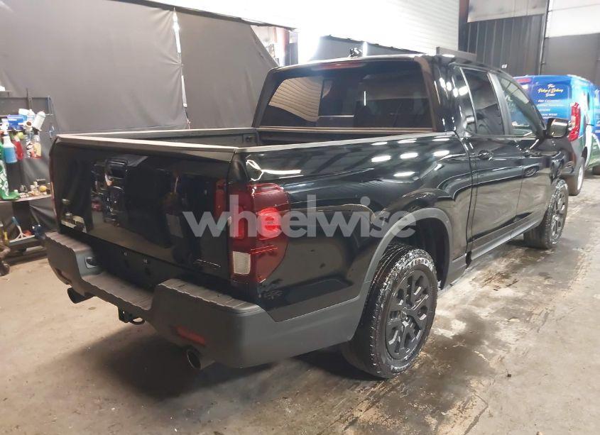 Photo 4 of 2023 Honda Ridgeline RTL (VIN 5FPYK3F53PB064070)
