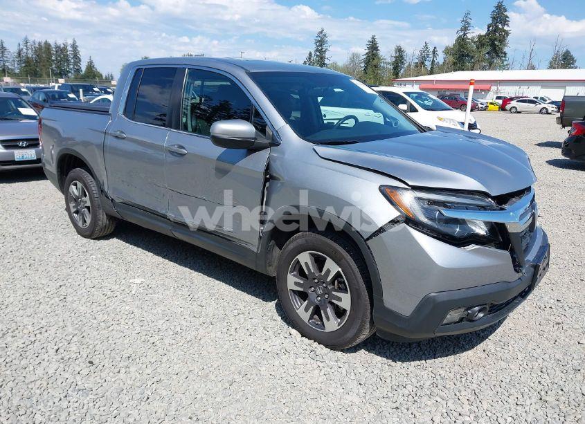 2019 Honda Ridgeline RTL (VIN 5FPYK3F54KB018272) main photo