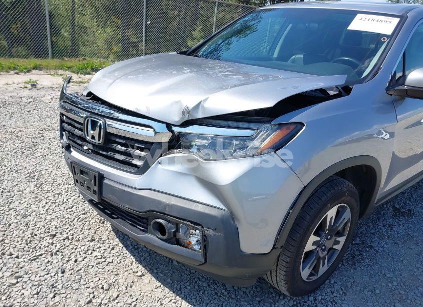 Photo 6 of 2019 Honda Ridgeline RTL (VIN 5FPYK3F54KB018272)