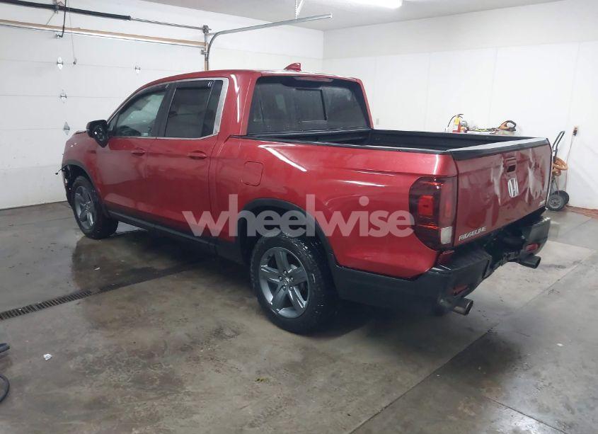 Photo 3 of 2021 Honda Ridgeline AWD RTL (VIN 5FPYK3F54MB014208)