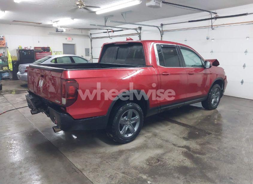 Photo 4 of 2021 Honda Ridgeline AWD RTL (VIN 5FPYK3F54MB014208)