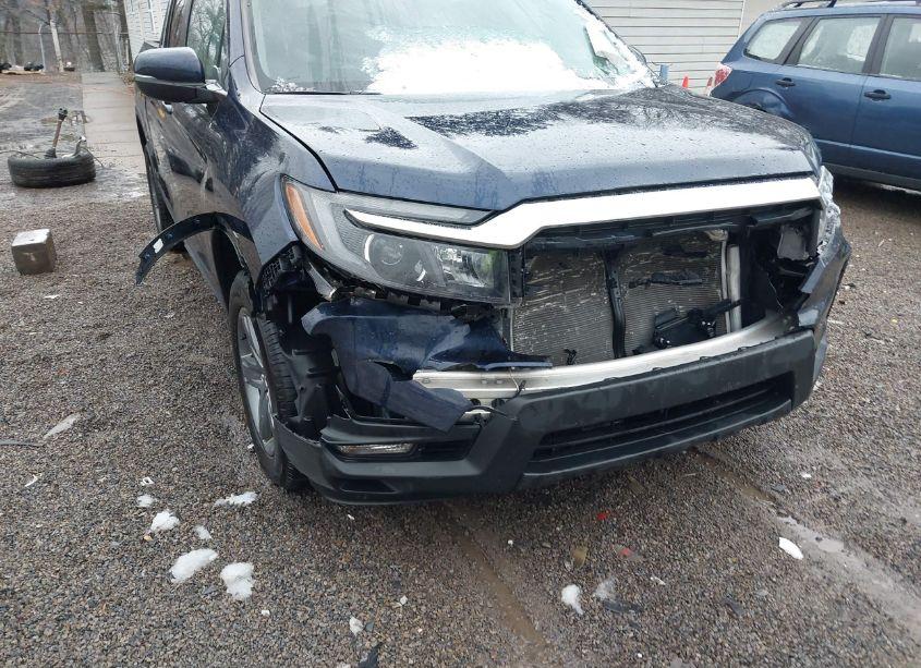 Photo 6 of 2022 Honda Ridgeline RTL (VIN 5FPYK3F54NB026425)