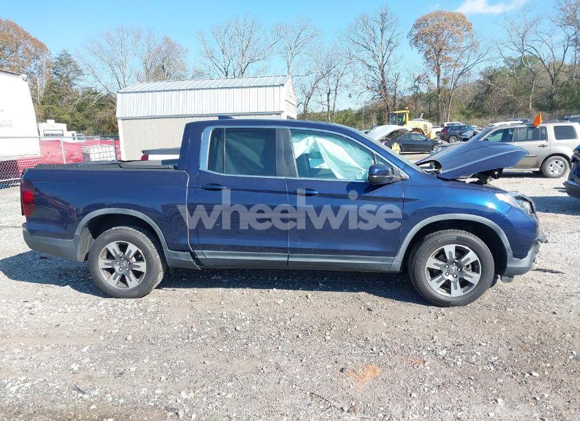Photo 13 of 2017 Honda Ridgeline RTL (VIN 5FPYK3F55HB038362)